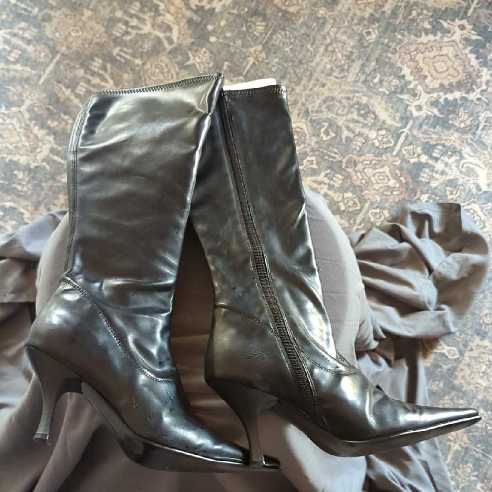 Newport News Black Heeled Boots